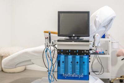 Hydrafacial Pure